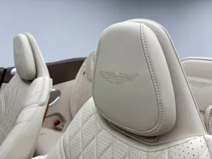 Aston Martin DB12 Volante 4.0 V8 Bi-Turbo