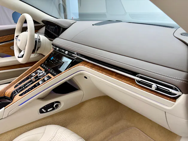 Aston Martin DB12 Volante 4.0 V8 Bi-Turbo
