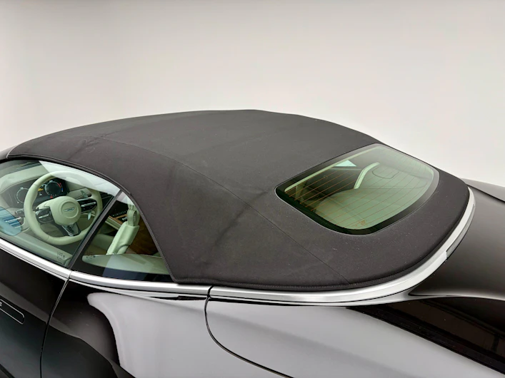 immagine del veicolo ASTON MARTIN DB12