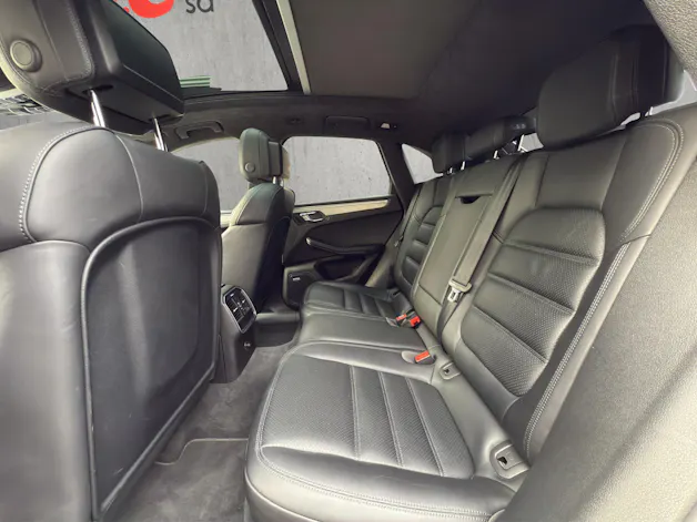 Porsche Macan 3.6 V6 Turbo
