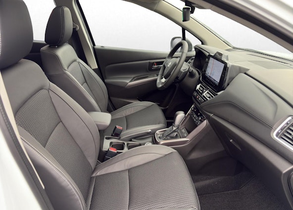 Vehicle image 14 Vehicle image 14