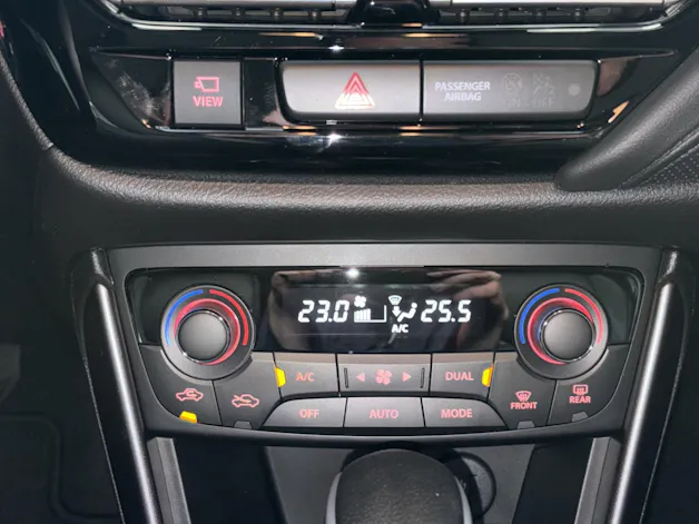 Suzuki S-Cross 1.4 T Compact Top Hybrid 4x4
