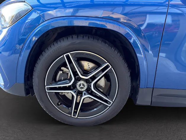 Mercedes-Benz GLA 250 Swiss Star AMG Line 4matic