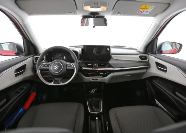 immagine del veicolo 4 immagine del veicolo 4