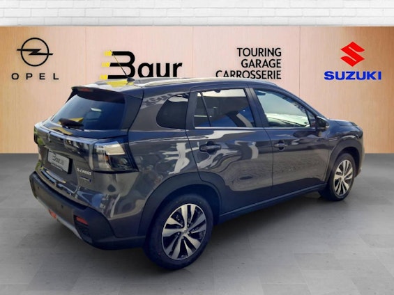 Vehicle image 4 Vehicle image 4