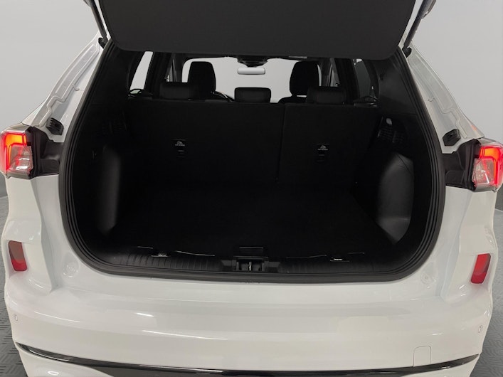 Vehicle image FORD KUGA