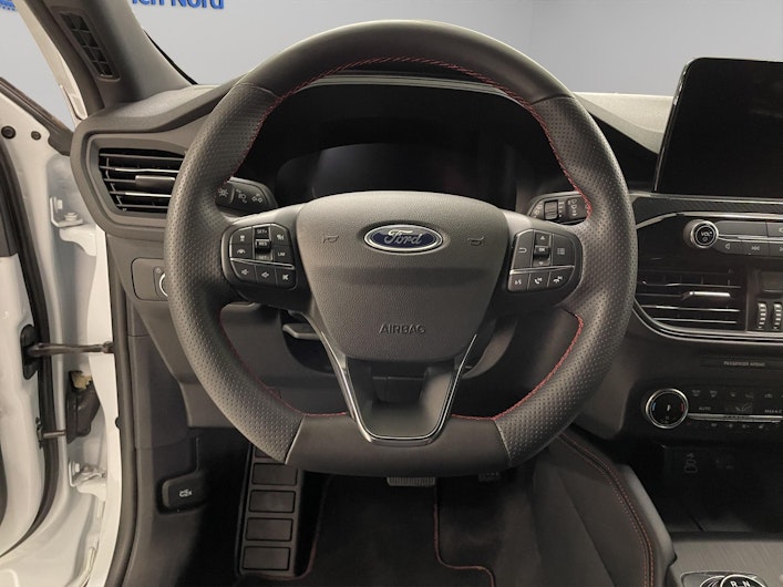 Vehicle image FORD KUGA