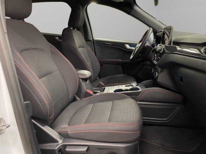 Vehicle image FORD KUGA