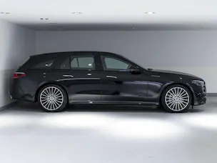 Mercedes-Benz E 220 d AMG Line 4matic Kombi