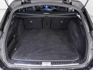 Mercedes-Benz E 220 d AMG Line 4matic Kombi