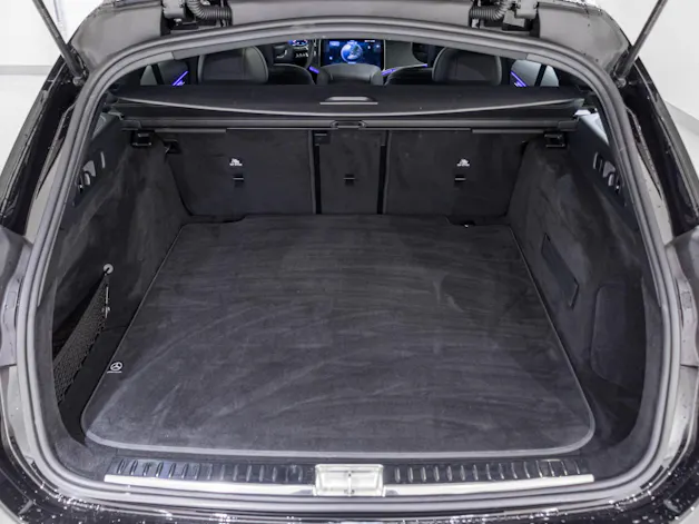 Mercedes-Benz E 220 d AMG Line 4matic Kombi