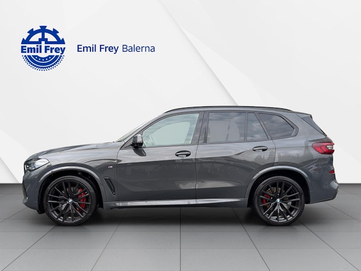 Vehicle image BMW X5