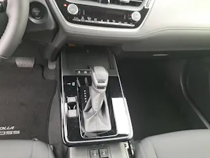 Toyota Corolla Cross 2.0 HSD Trend AWD-i