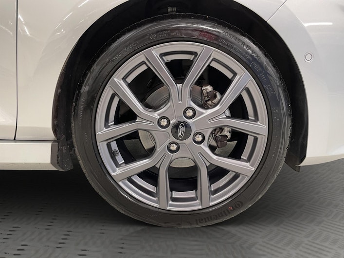 Vehicle image FORD FIESTA