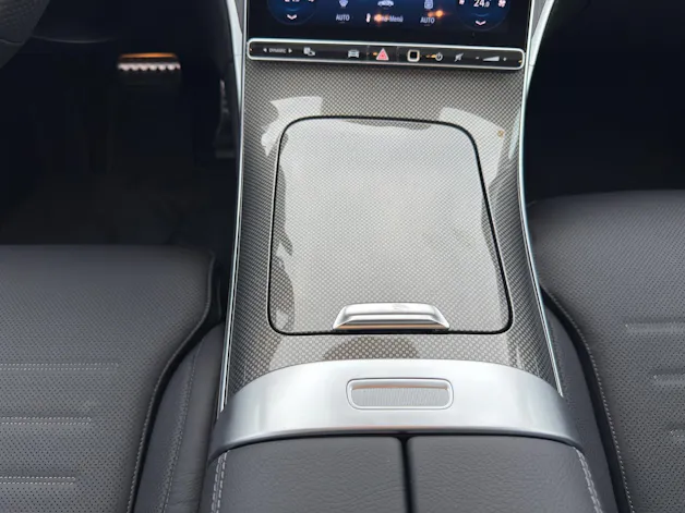 Mercedes-Benz C 220 d Swiss Star AMG Line 4matic