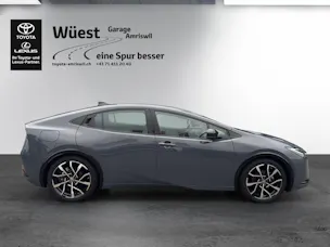 Toyota Prius 2.0 Plug-In-Hybrid Style