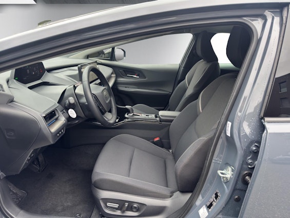 Vehicle image 8 Vehicle image 8