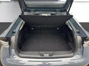 Toyota Prius 2.0 Plug-In-Hybrid Style