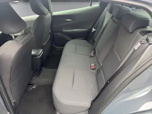 Toyota Prius 2.0 Plug-In-Hybrid Style