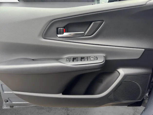 Toyota Prius 2.0 Plug-In-Hybrid Style