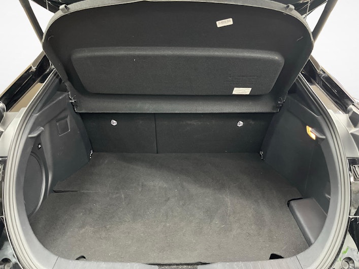 Vehicle image TOYOTA C-HR