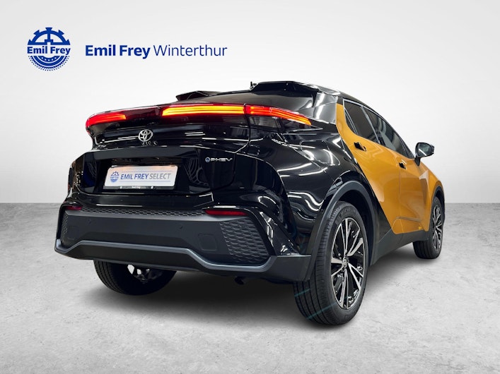 Vehicle image TOYOTA C-HR