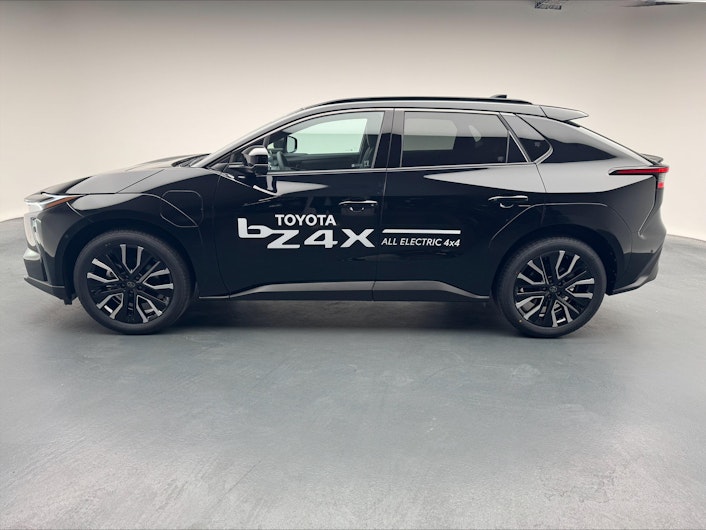 Vehicle image TOYOTA BZ4X