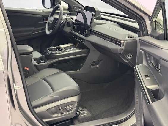 Vehicle image 7 Vehicle image 7