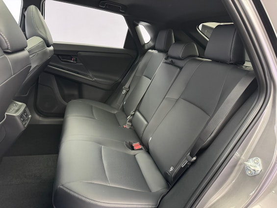 Vehicle image 9 Vehicle image 9