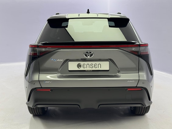 Vehicle image 3 Vehicle image 3