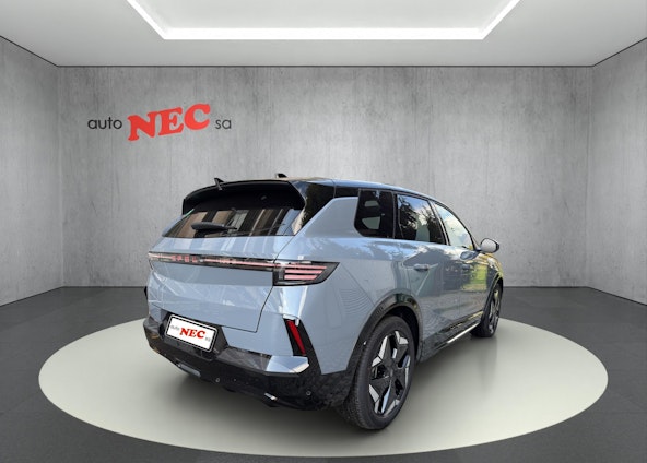 Vehicle image 5 Vehicle image 5