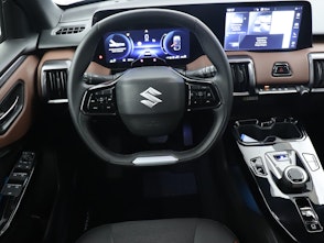 Vehicle image SUZUKI e Vitara Compact Top 4x4