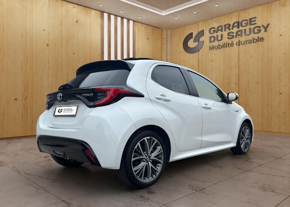 Vehicle image 5 Vehicle image 5