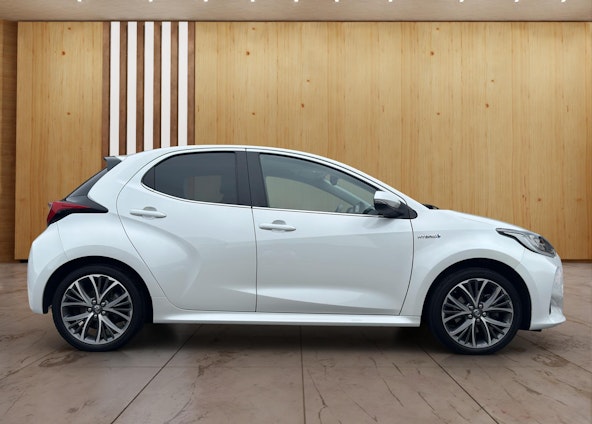 Vehicle image 6 Vehicle image 6