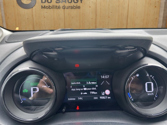 Vehicle image 10 Vehicle image 10