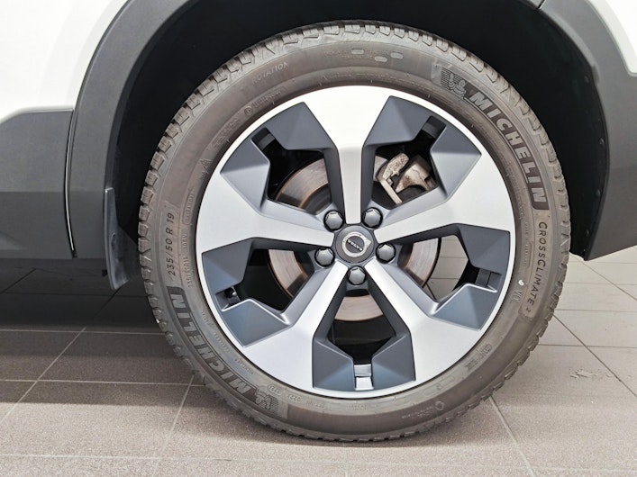 Vehicle image VOLVO XC40