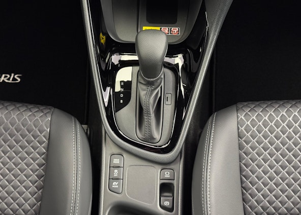 Vehicle image 13 Vehicle image 13