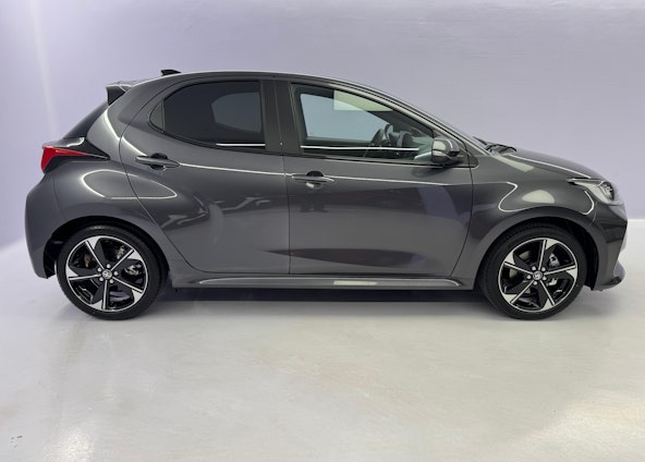 Vehicle image 2 Vehicle image 2