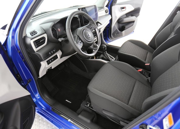 Vehicle image 3 Vehicle image 3