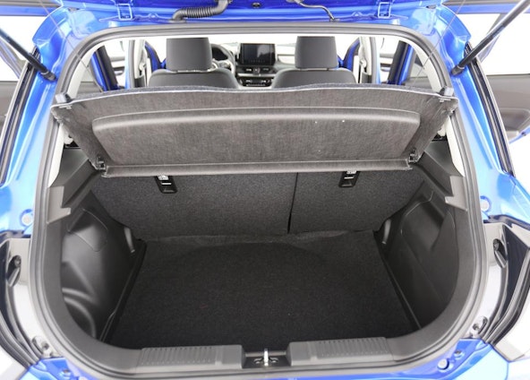 Vehicle image 7 Vehicle image 7