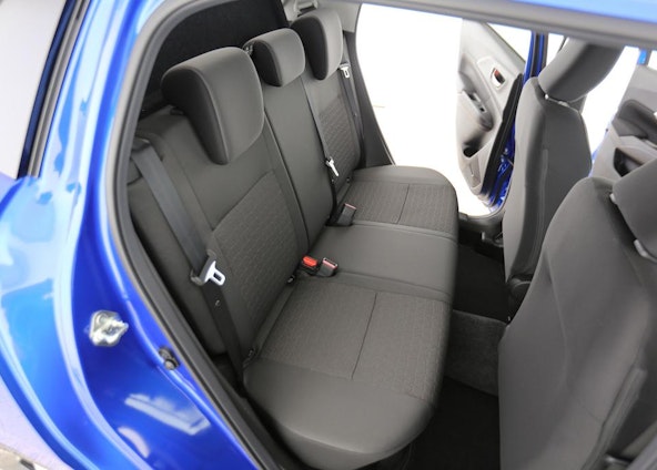 Vehicle image 6 Vehicle image 6