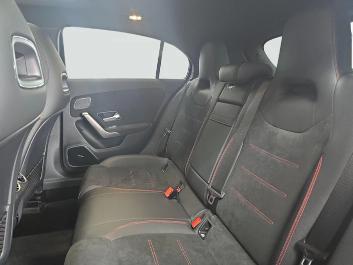 Fahrzeugbild MERCEDES-BENZ A 220