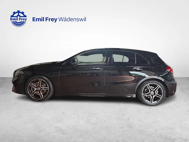 Mercedes-Benz A 220 4MATIC AMG Line