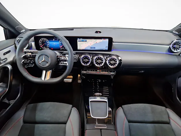 Mercedes-Benz A 200 Night Star AMG Line