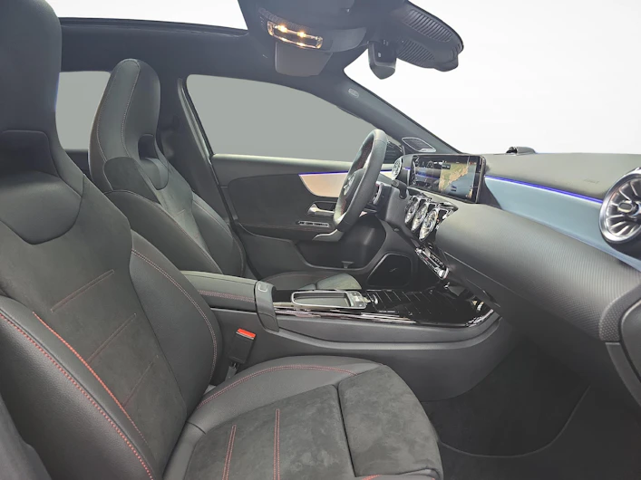 Fahrzeugbild MERCEDES-BENZ A 220