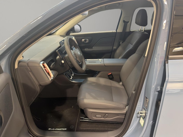 immagine del veicolo LEAPMOTOR B10