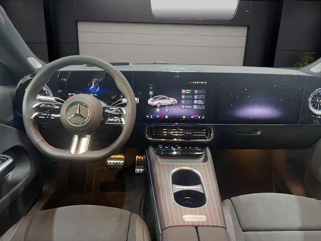 Mercedes-Benz CLA 350 4MATIC AMG Line