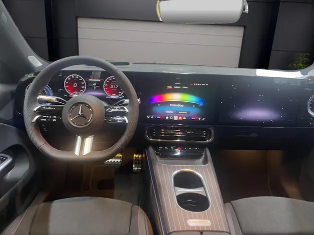 Mercedes-Benz CLA 350 4MATIC AMG Line