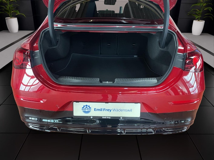 Vehicle image MERCEDES-BENZ CLA 350