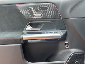 Vehicle image MERCEDES-BENZ EQA 350 Excellence AMG Line 4matic